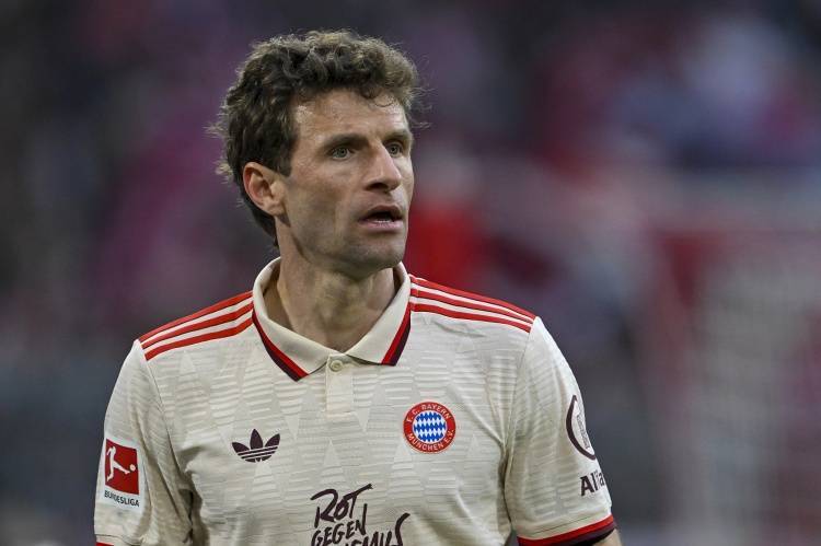 10岁加盟终离别？踢球者：穆勒想续约但拜仁不想，希望他留队任职