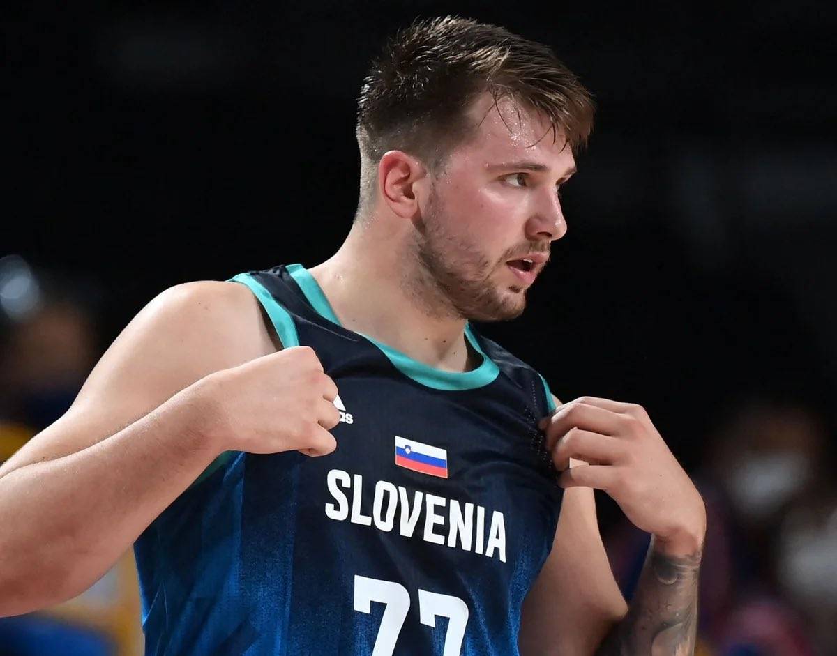 东契奇突然受伤谁最担忧 欧洲杯成为湖人备战心病?